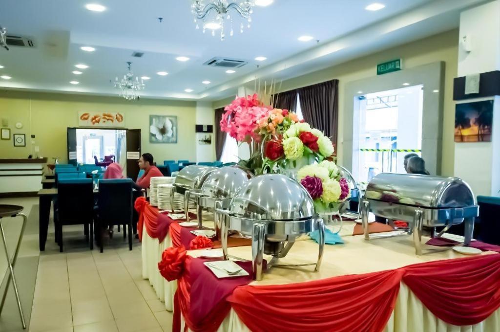 Hotel Kobemas Melaka Экстерьер фото