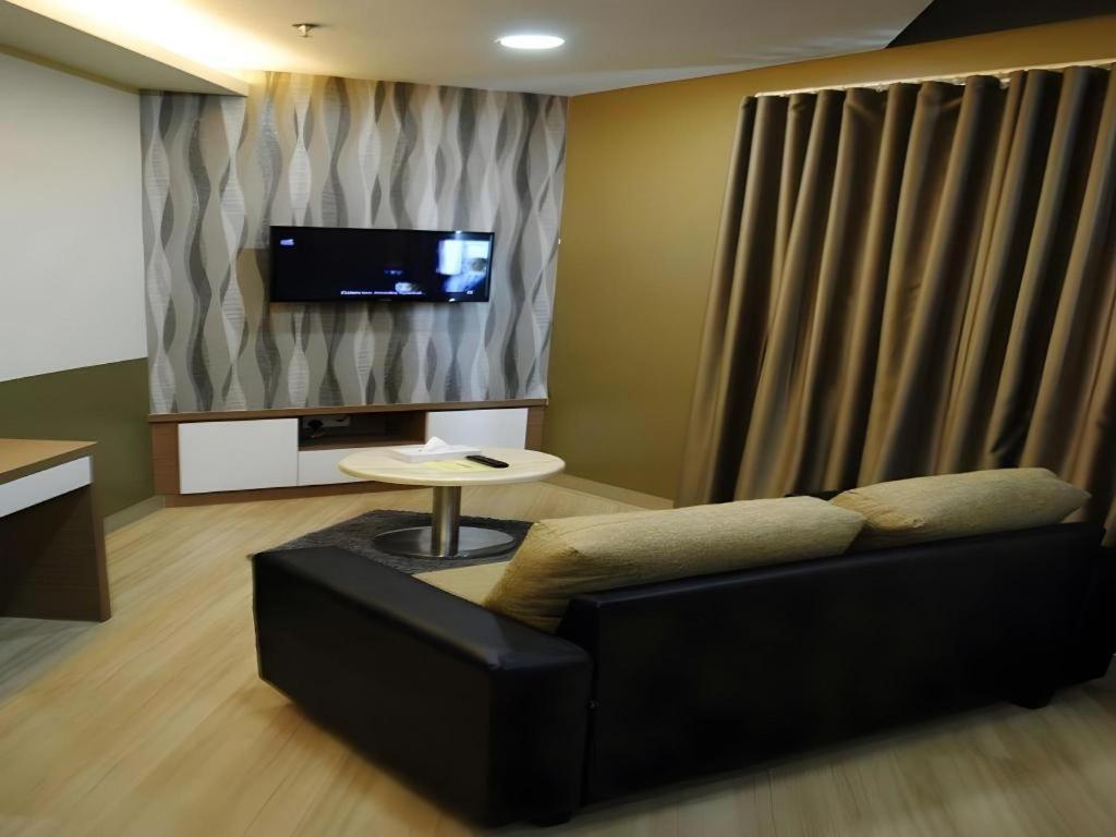 Hotel Kobemas Melaka Экстерьер фото